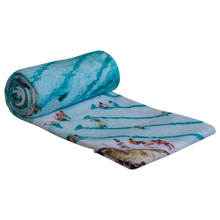 Load image into Gallery viewer, Icebergs Summer beach towel