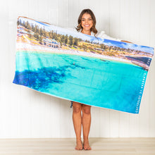 Load image into Gallery viewer, Cottesloe Crowds beach towel