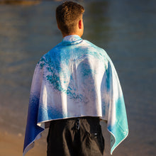 Load image into Gallery viewer, Blue Rush beach towel