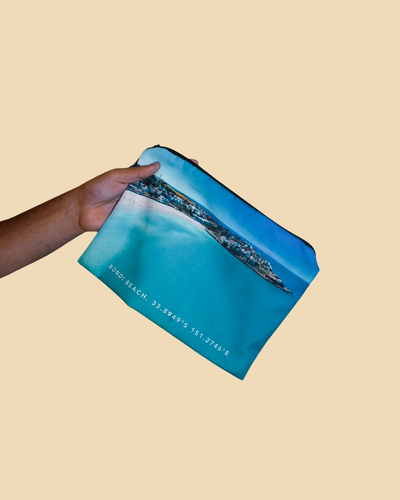 Crystal Bondi pouch