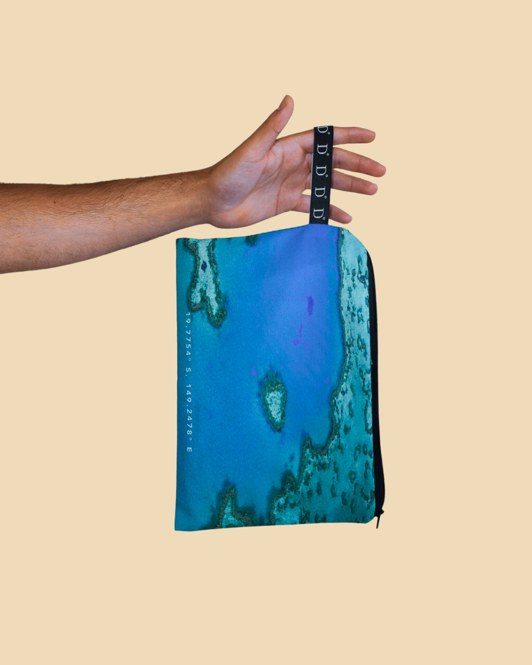 Reef Love pouch