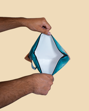 Load image into Gallery viewer, Bondi Layers pouch