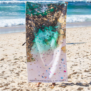 Bogey Gatherings beach towel