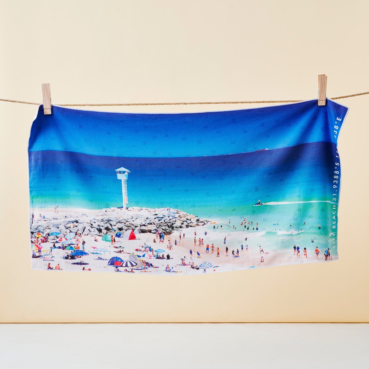 City Beach Summer beach towel – Destination Label