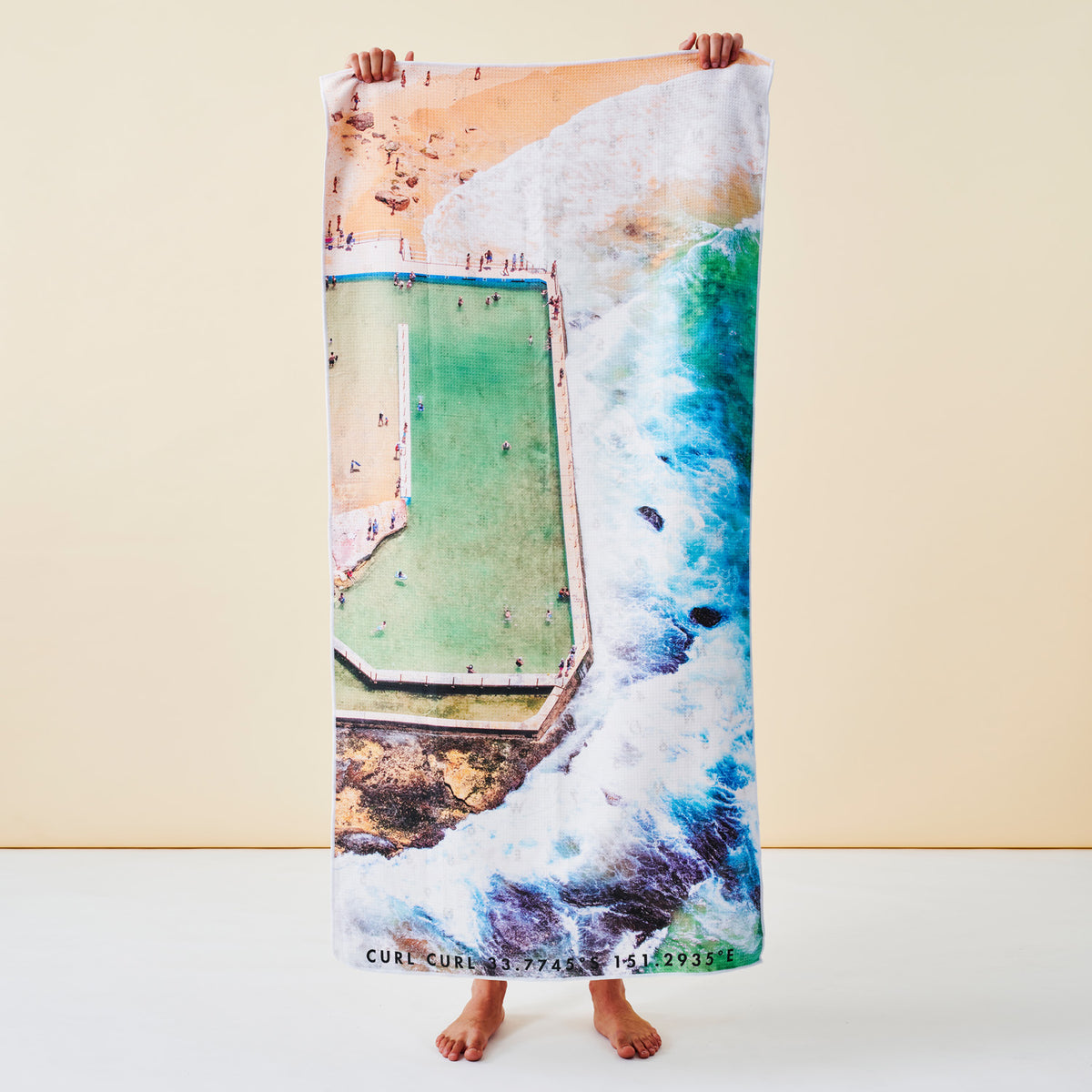 Curly Textures beach towel – Destination Label