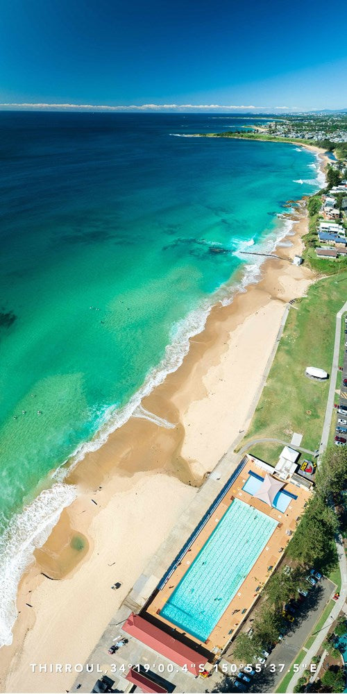 Thirroul Tones beach towel