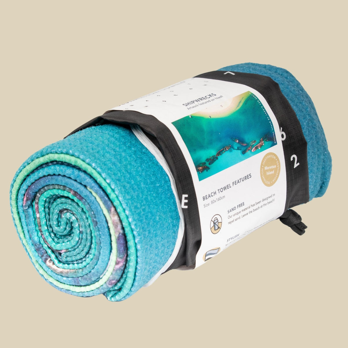 Shipwrecks beach towel